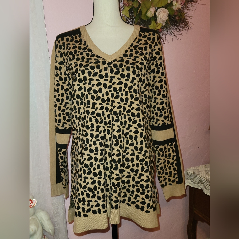 Animal Jacquard Sweater Modern Leopard Large
